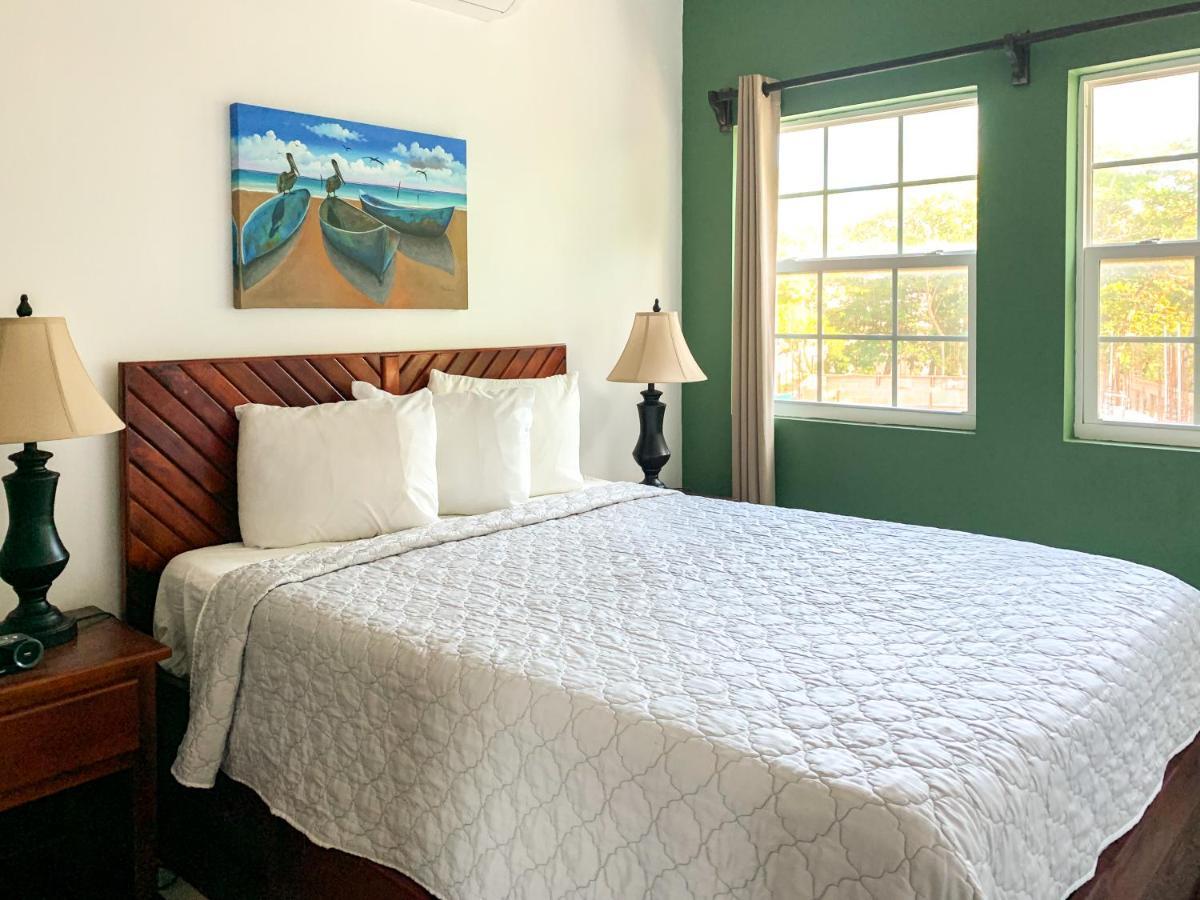 Best Western Grand Baymen Gardens San Pedro  Luaran gambar