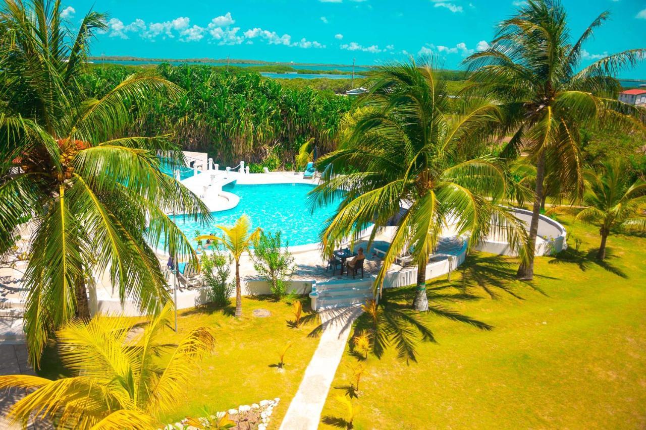 Best Western Grand Baymen Gardens San Pedro  Luaran gambar