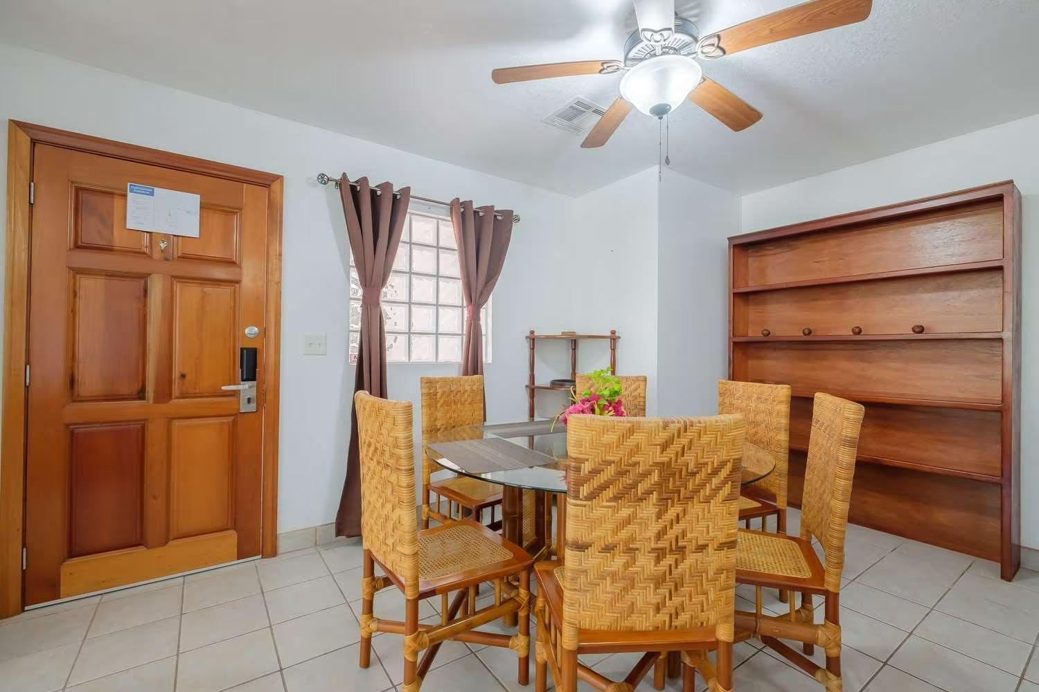 Best Western Grand Baymen Gardens San Pedro  Luaran gambar