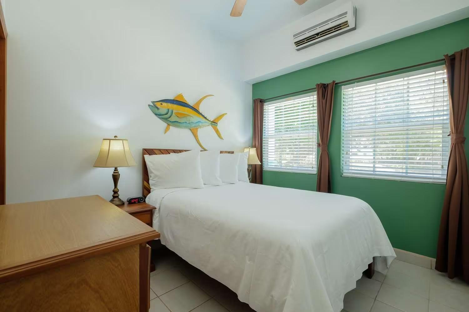 Best Western Grand Baymen Gardens San Pedro  Luaran gambar