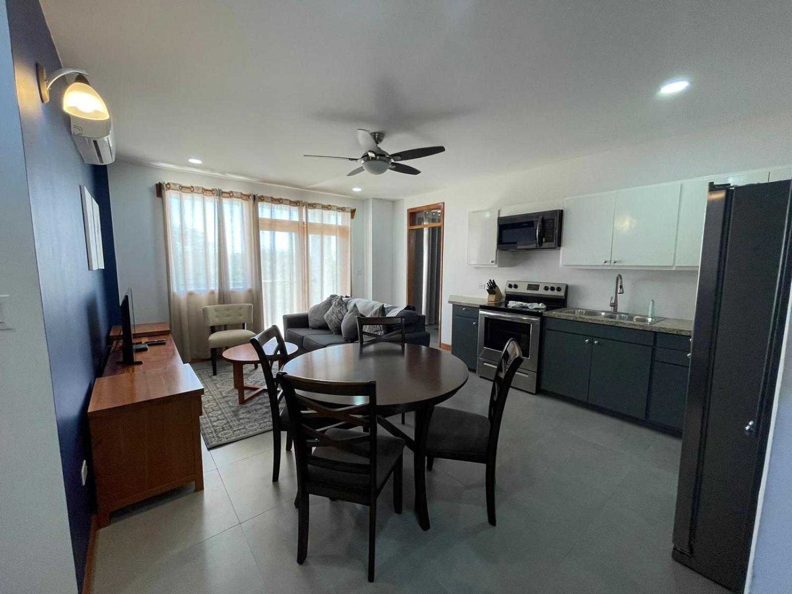 Best Western Grand Baymen Gardens San Pedro  Luaran gambar